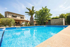 Gemütliches Ferienhaus in Alar mit Privatem Pool